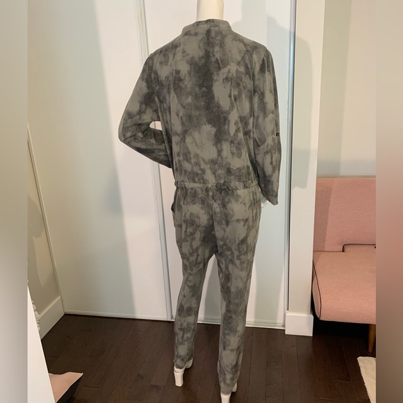 Army camouflage jumpsuit by Crème Fraiche. - Picture 3 of 15